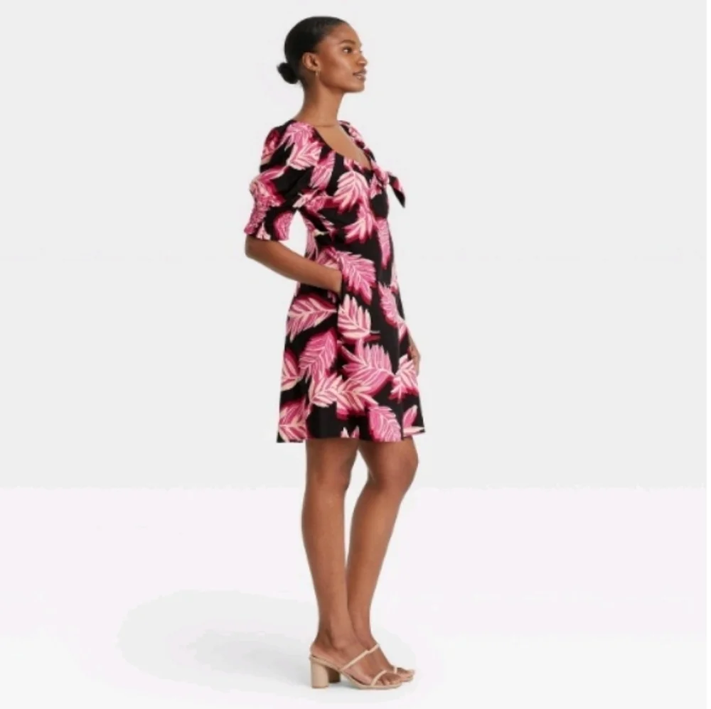 Who What Wear Pink/Black Sereghetti Palm Linen-Blend Mini-Dress Size XS
